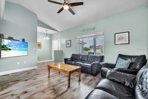 3022 45th Way E Bradenton FL 34203