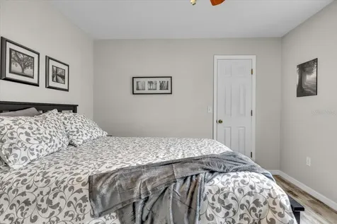 3022 45th Way E Bradenton FL 34203