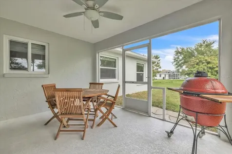 3022 45th Way E Bradenton FL 34203