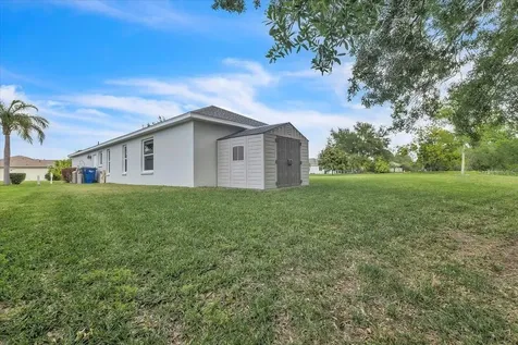 3022 45th Way E Bradenton FL 34203