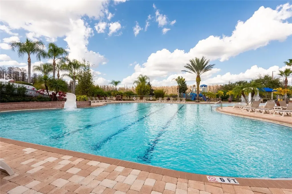 2907 Winglewood Circle Lutz FL 33558