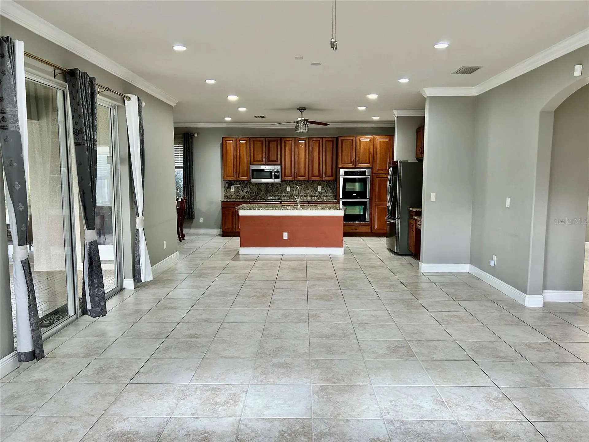 2907 Winglewood Circle Lutz FL 33558