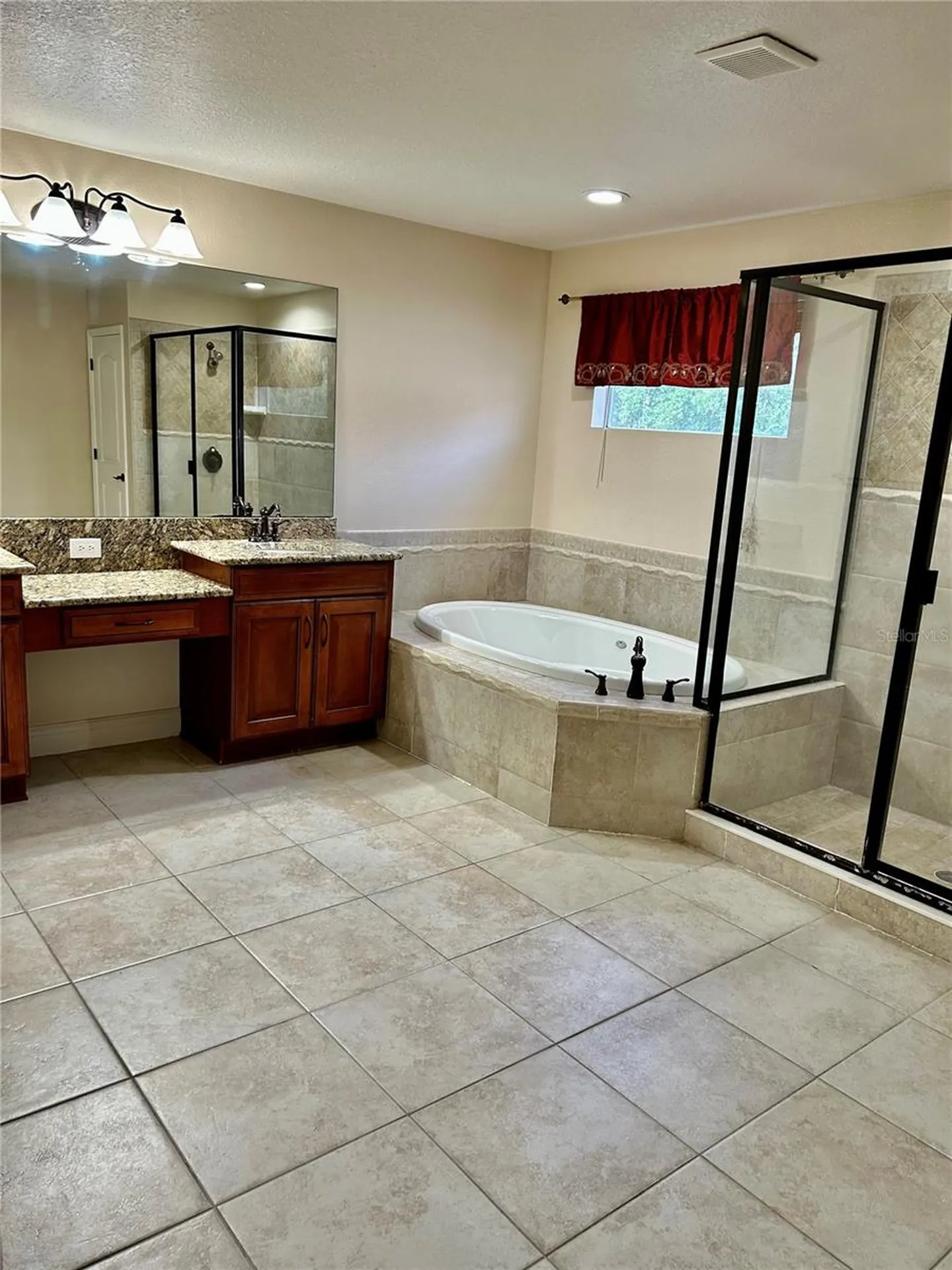 2907 Winglewood Circle Lutz FL 33558