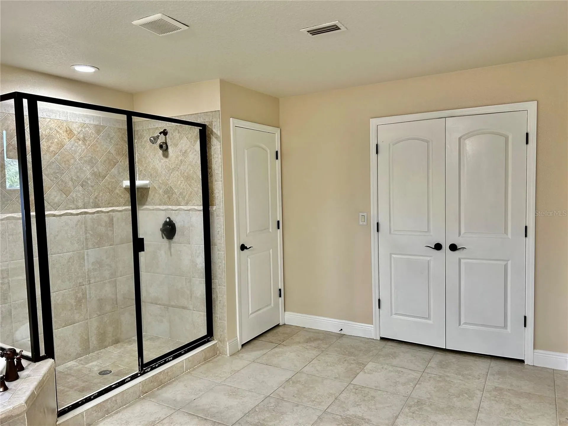 2907 Winglewood Circle Lutz FL 33558