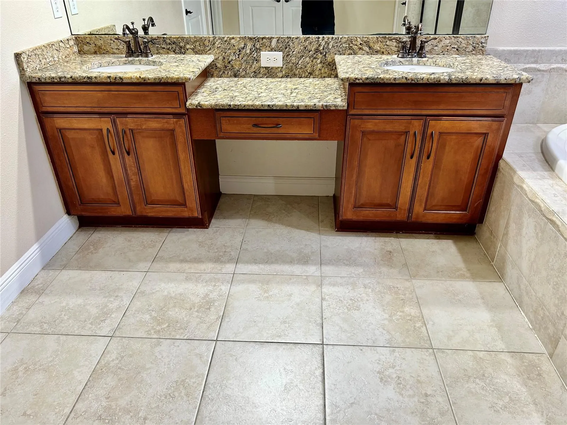 2907 Winglewood Circle Lutz FL 33558