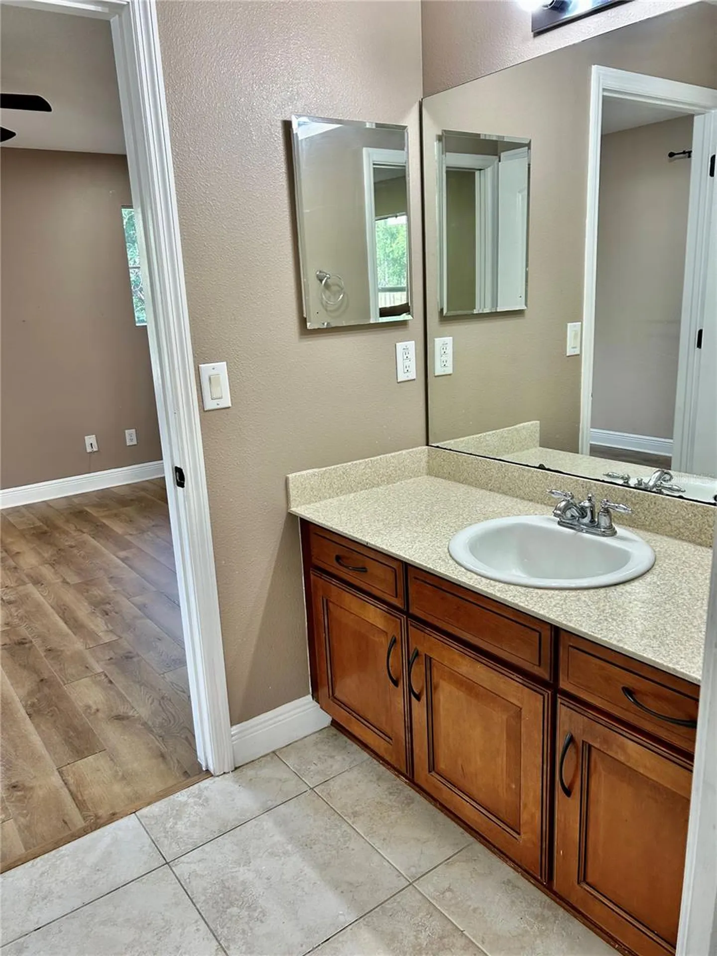 2907 Winglewood Circle Lutz FL 33558