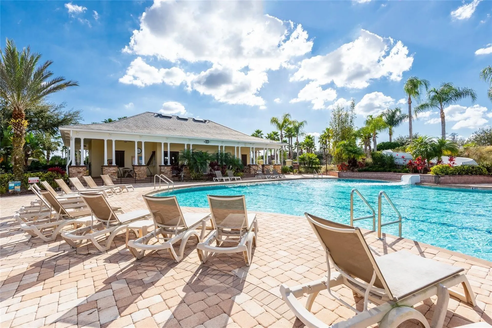 2907 Winglewood Circle Lutz FL 33558