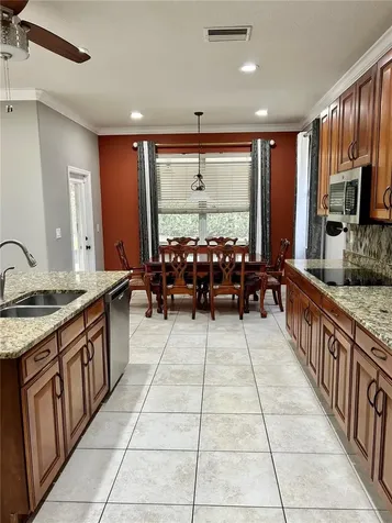 2907 Winglewood Circle Lutz FL 33558