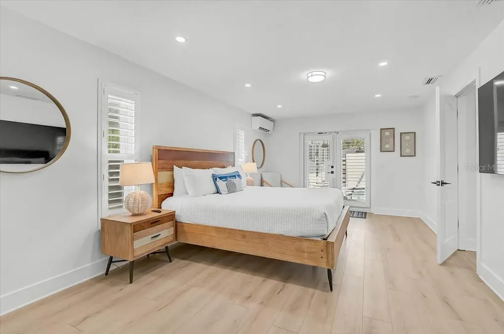 3515 La Paloma Avenue Sarasota FL 34242