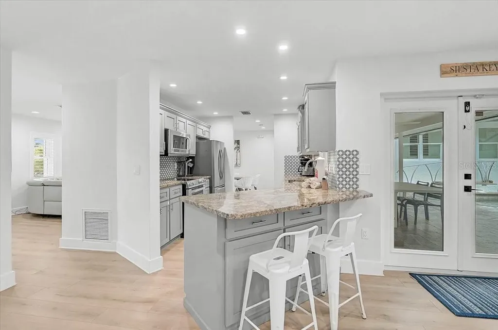3515 La Paloma Avenue Sarasota FL 34242