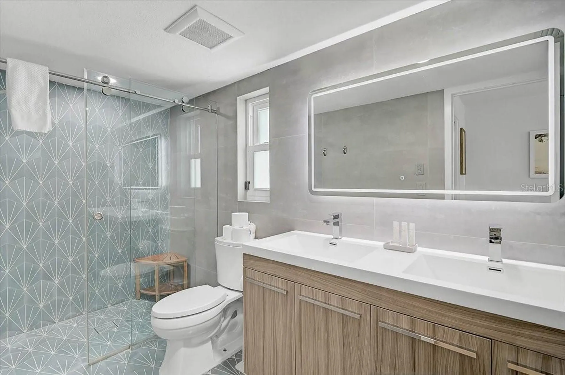 3515 La Paloma Avenue Sarasota FL 34242