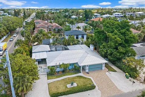 3515 La Paloma Avenue Sarasota FL 34242