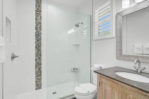 3515 La Paloma Avenue Sarasota FL 34242