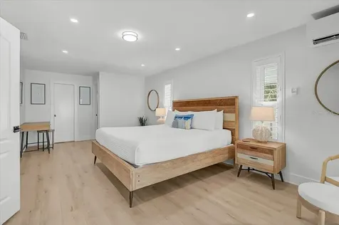 3515 La Paloma Avenue Sarasota FL 34242