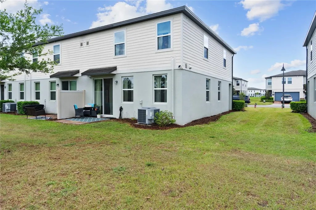 951 Robin Holly Street Ocoee FL 34761