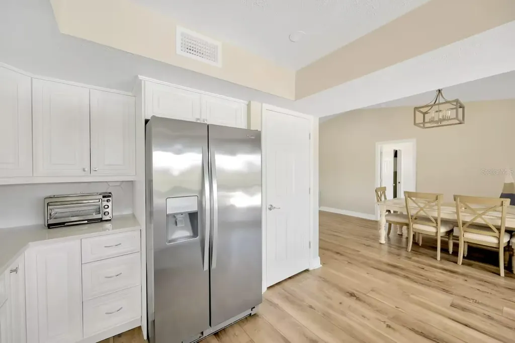 721 Eagle Lane Apollo Beach FL 33572