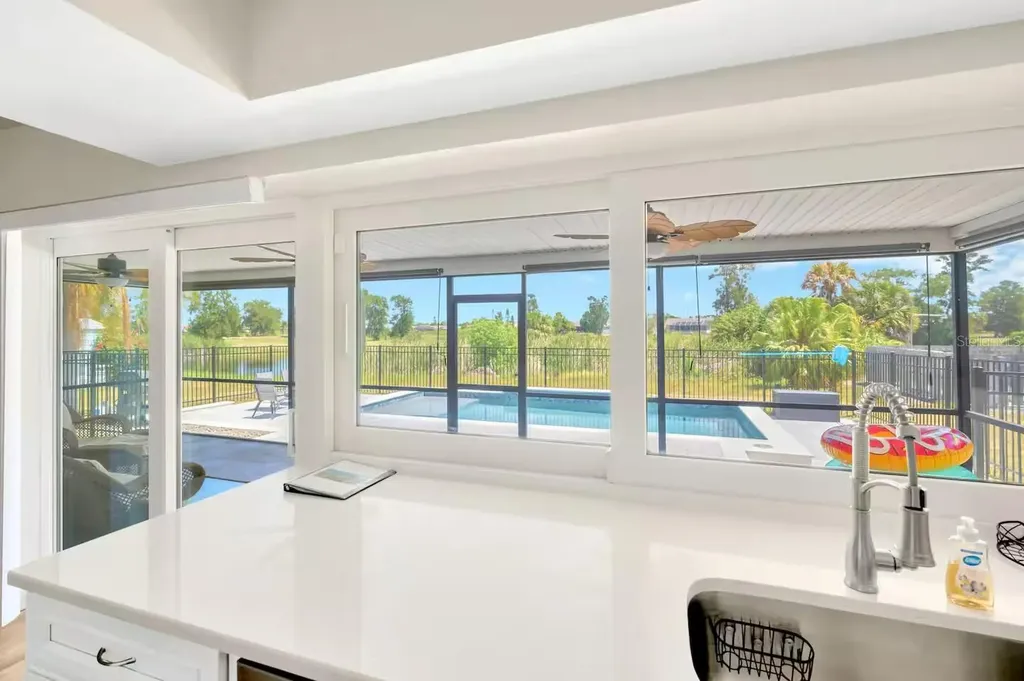 721 Eagle Lane Apollo Beach FL 33572