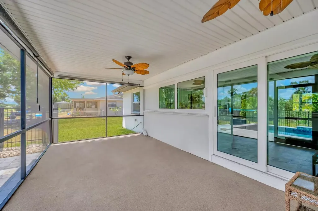 721 Eagle Lane Apollo Beach FL 33572