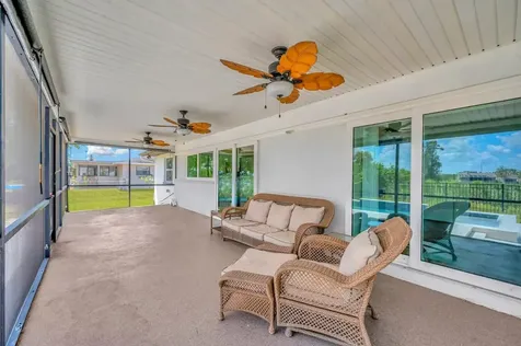 721 Eagle Lane Apollo Beach FL 33572