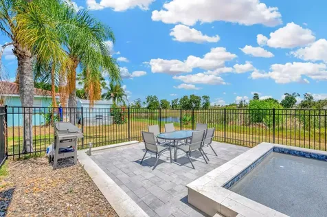 721 Eagle Lane Apollo Beach FL 33572