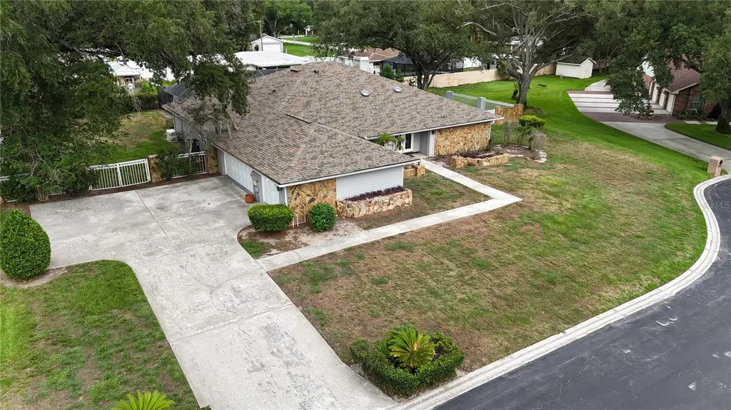 1009 Morfield Lane Brandon FL 33511
