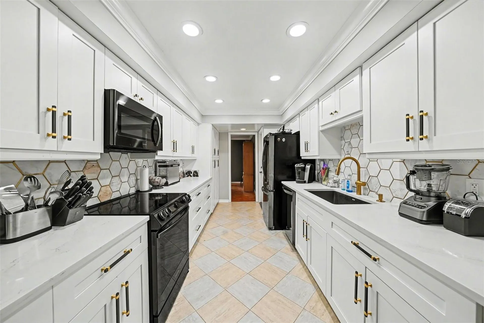 1009 Morfield Lane Brandon FL 33511