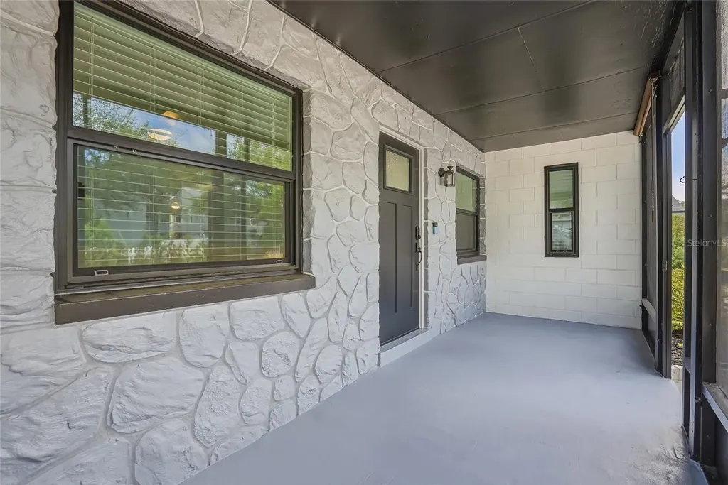 6828 S Wall Street Tampa FL 33616
