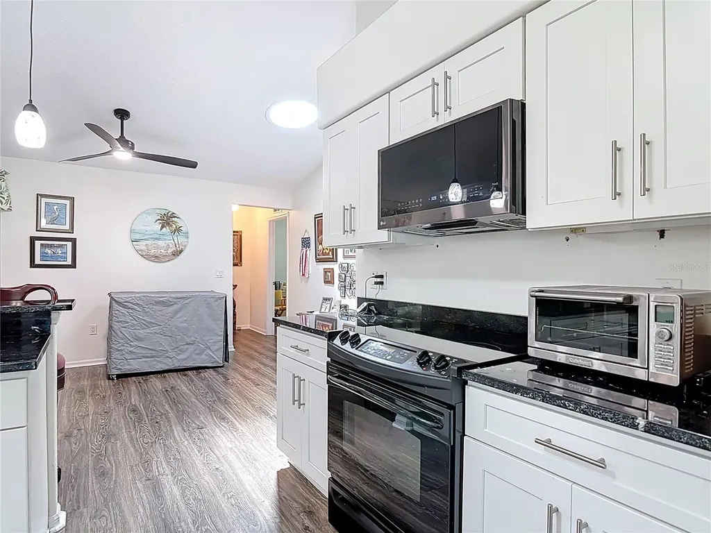 290 Shadydale Court Deltona FL 32738