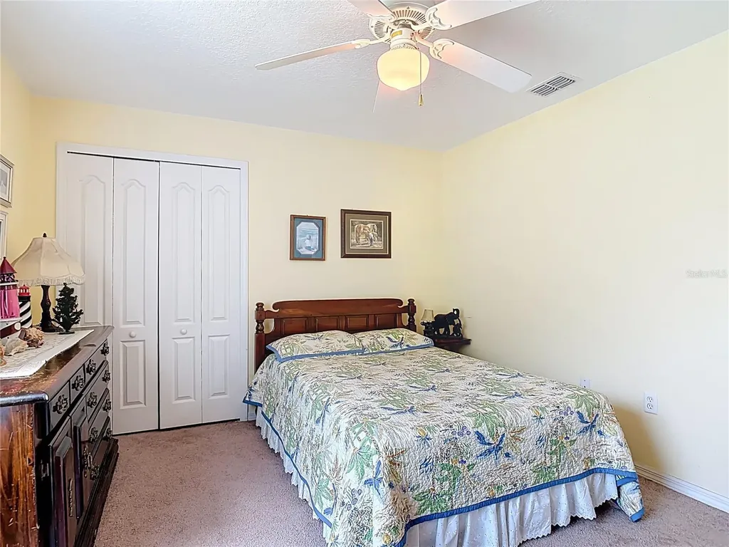 290 Shadydale Court Deltona FL 32738