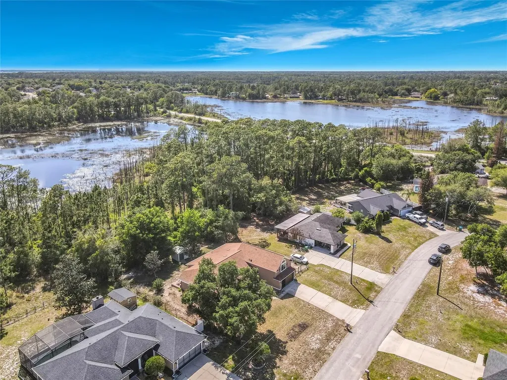 290 Shadydale Court Deltona FL 32738
