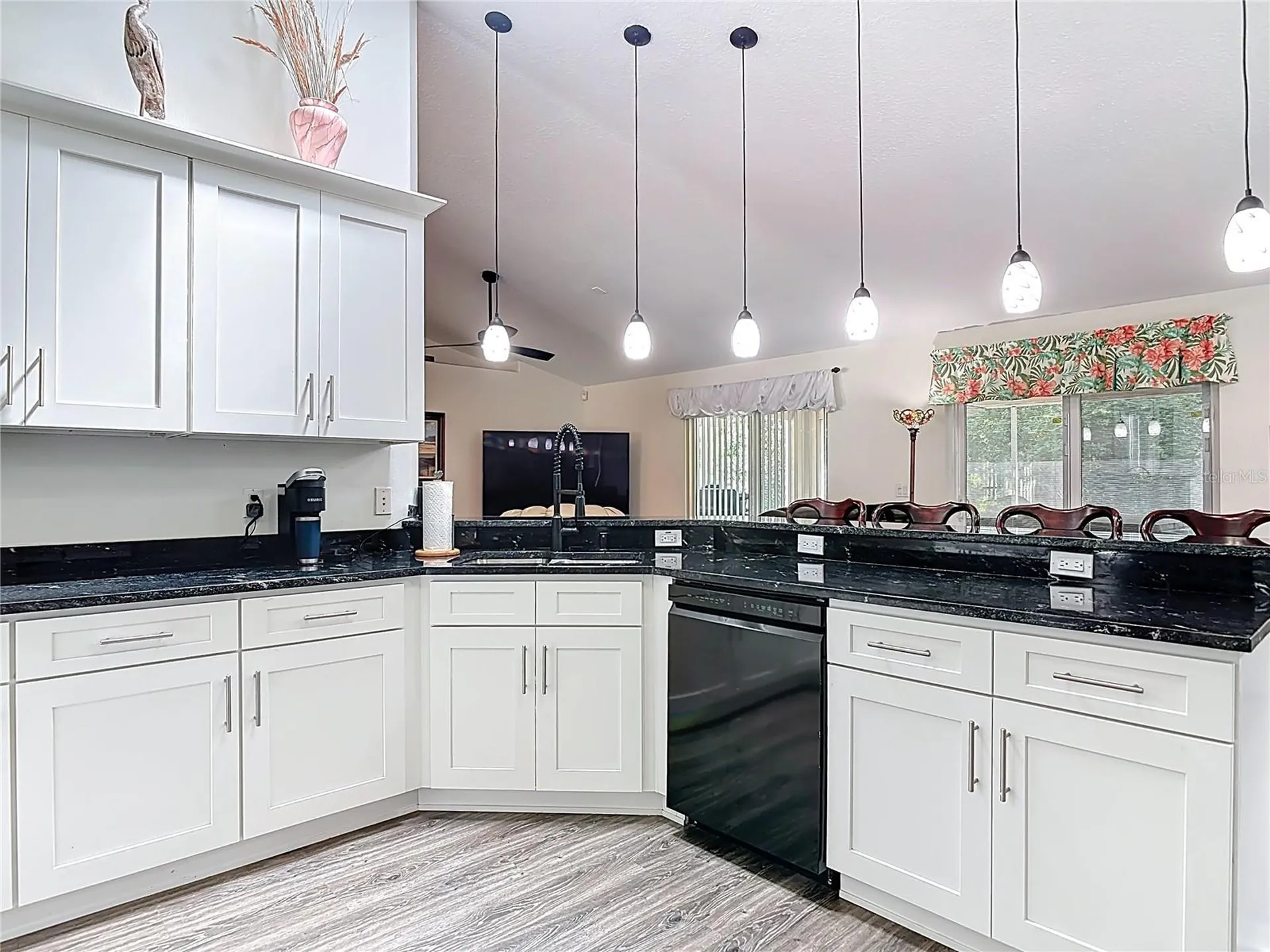 290 Shadydale Court Deltona FL 32738