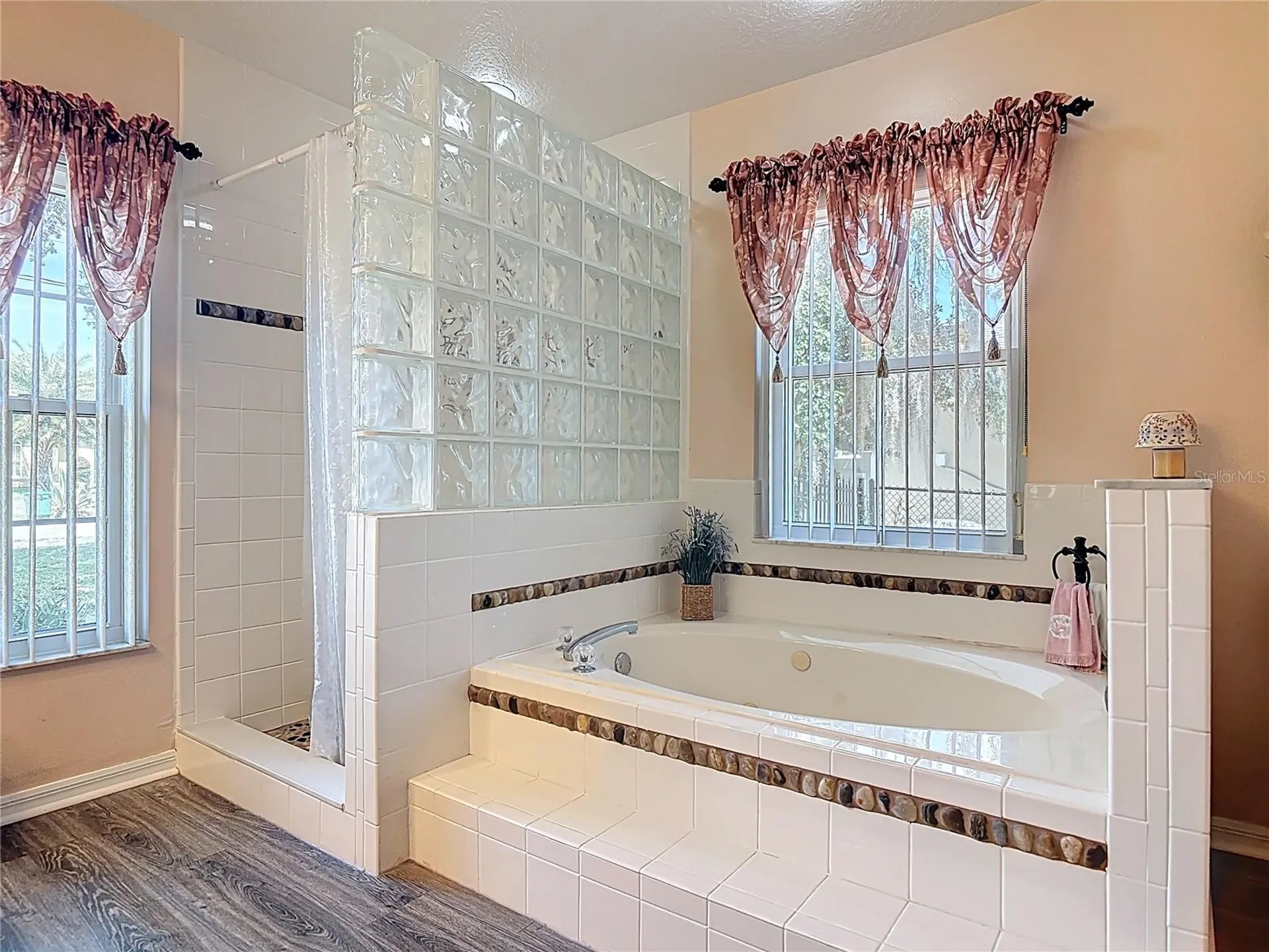 290 Shadydale Court Deltona FL 32738
