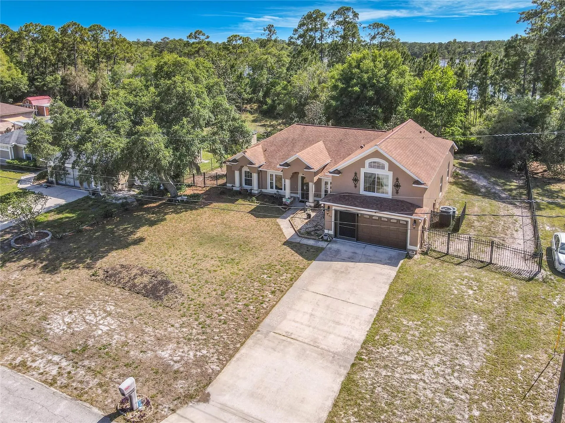 290 Shadydale Court Deltona FL 32738