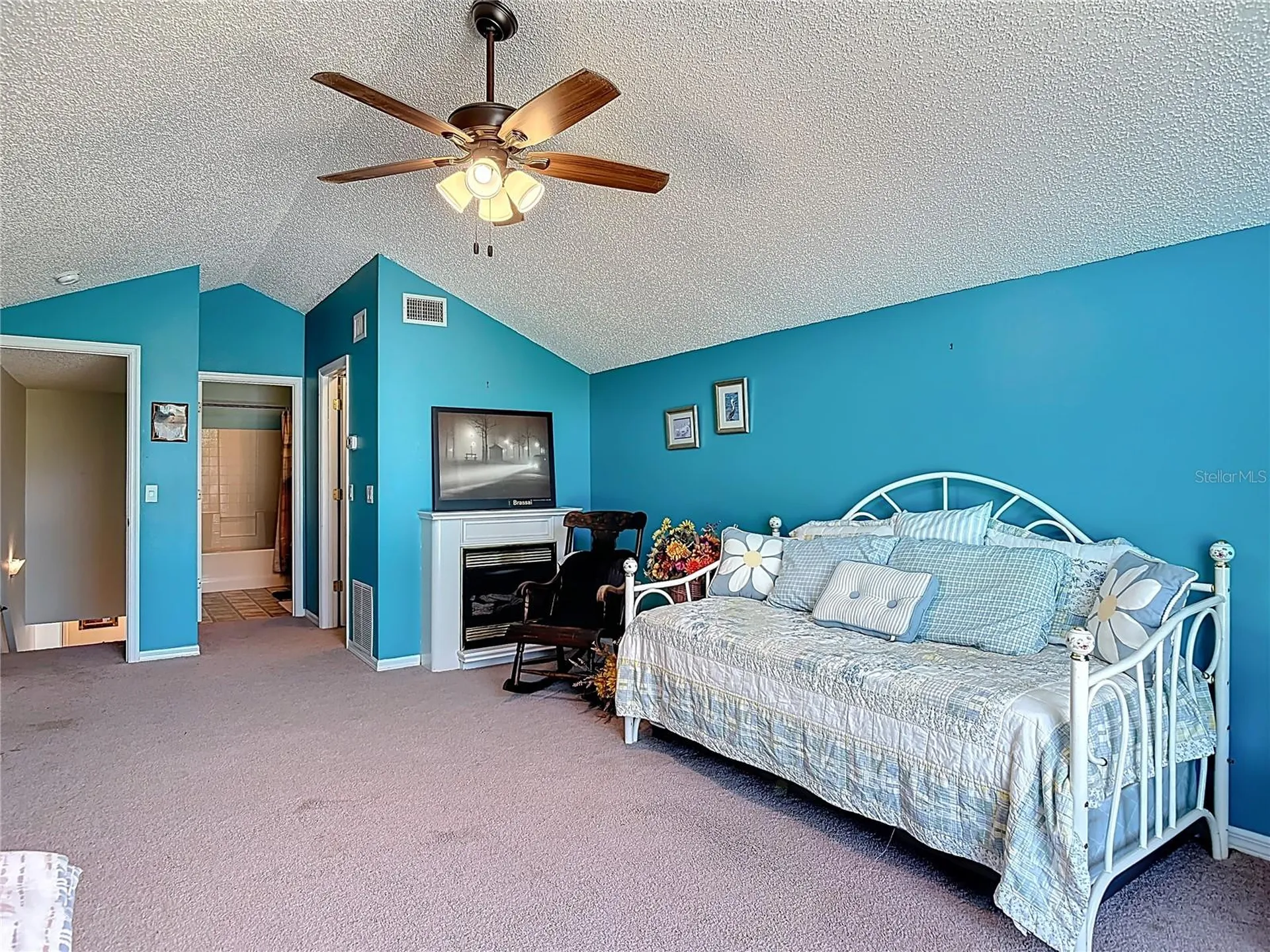 290 Shadydale Court Deltona FL 32738
