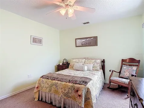 290 Shadydale Court Deltona FL 32738