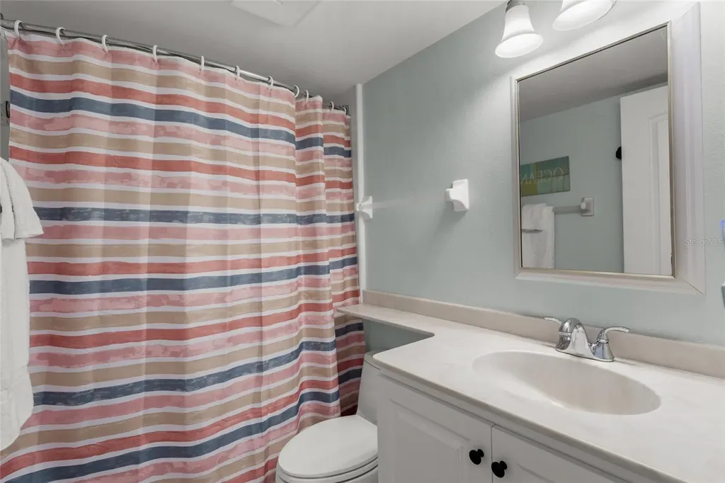 915 Beach Road Siesta Key FL 34242