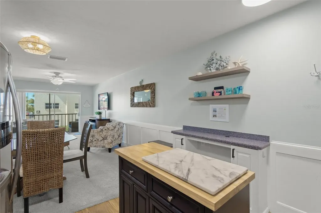 915 Beach Road Siesta Key FL 34242