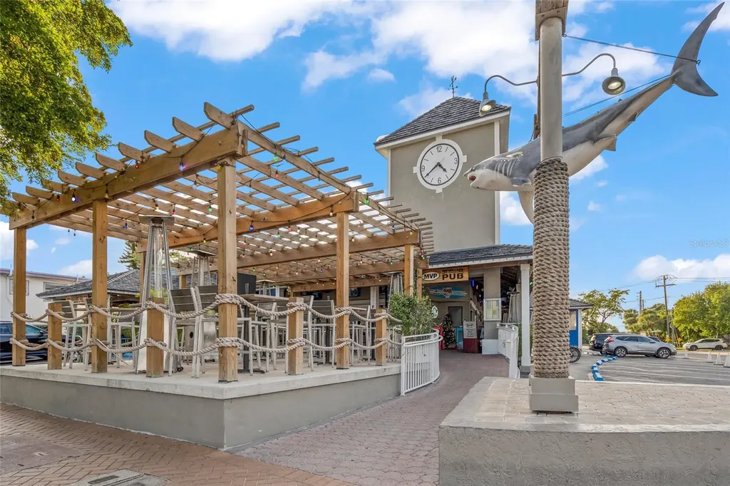 915 Beach Road Siesta Key FL 34242