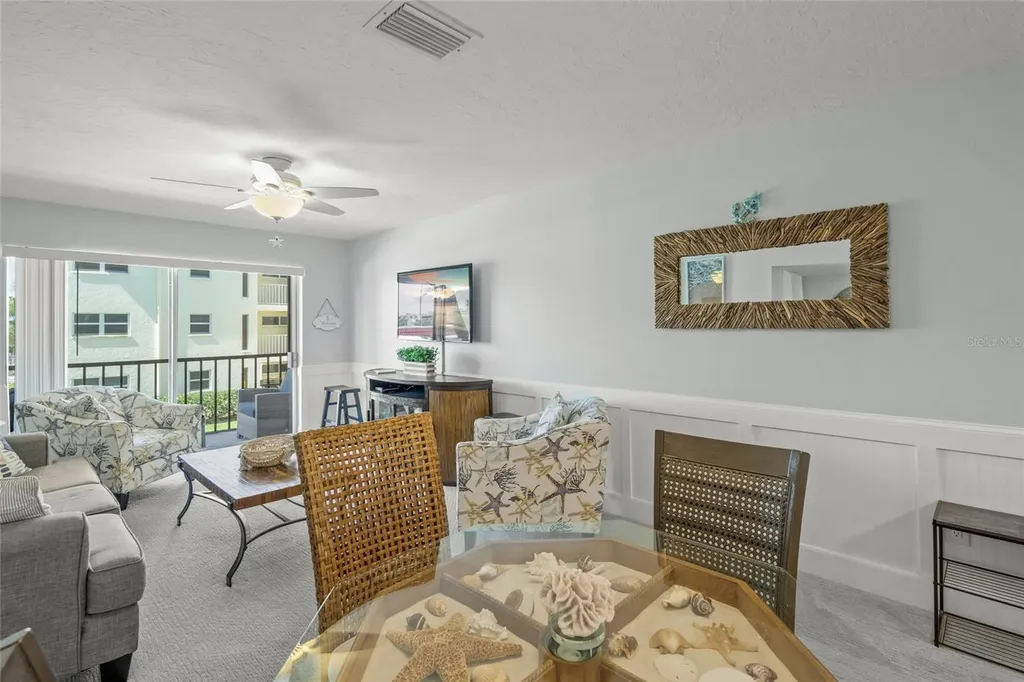 915 Beach Road Siesta Key FL 34242