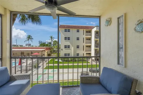 915 Beach Road Siesta Key FL 34242