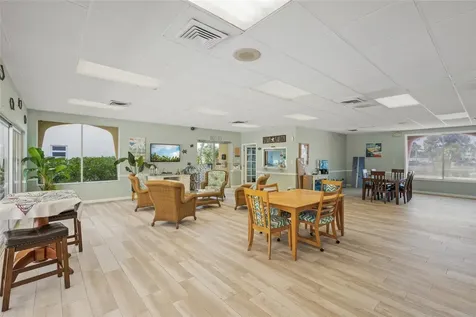 915 Beach Road Siesta Key FL 34242