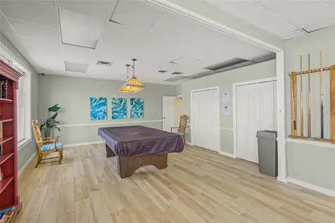 915 Beach Road Siesta Key FL 34242
