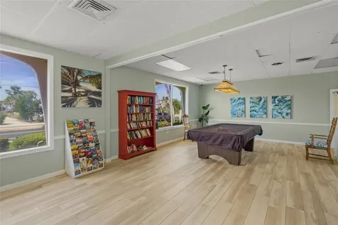 915 Beach Road Siesta Key FL 34242