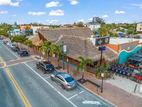 915 Beach Road Siesta Key FL 34242