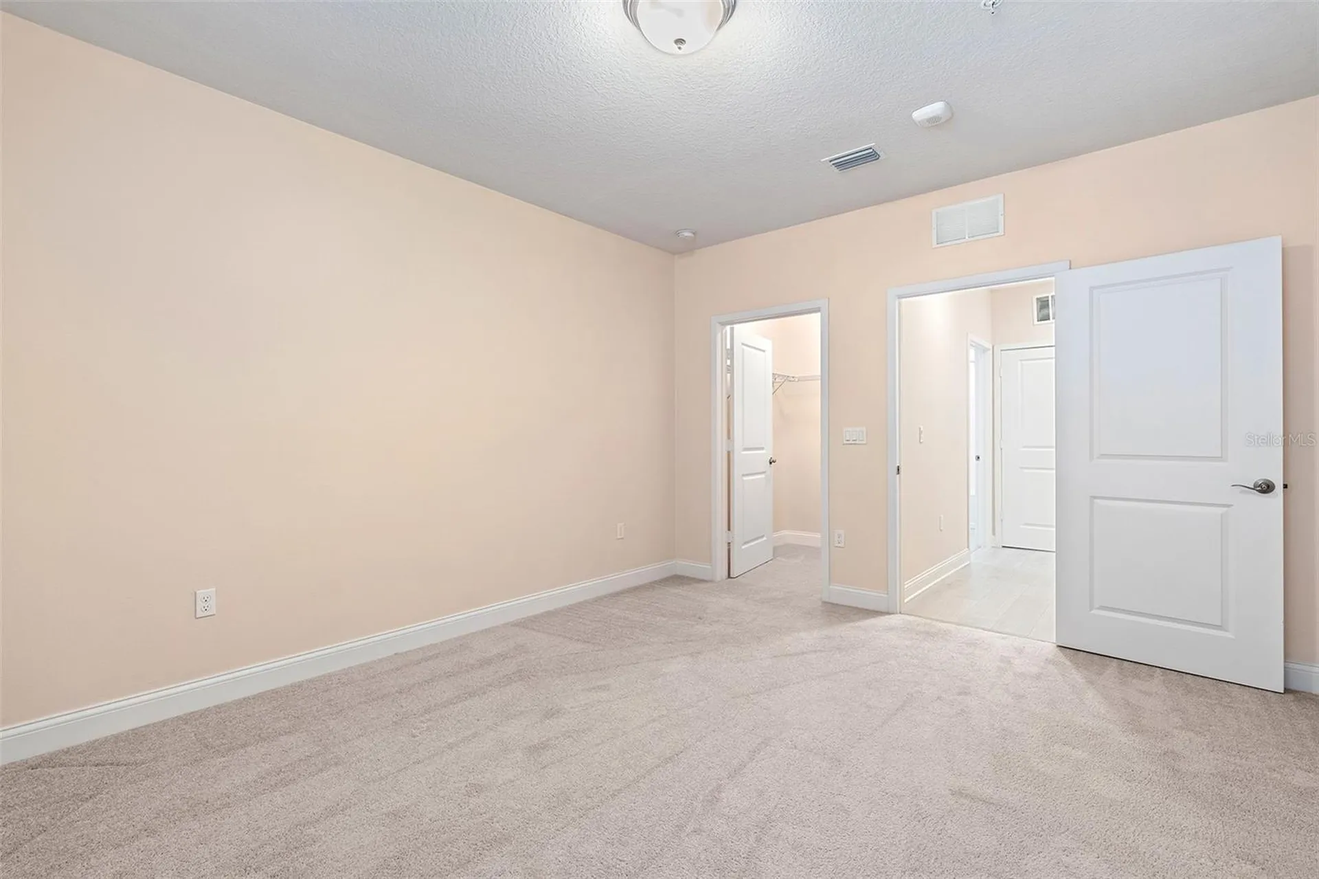 7505 Laureate Boulevard Orlando FL 32827
