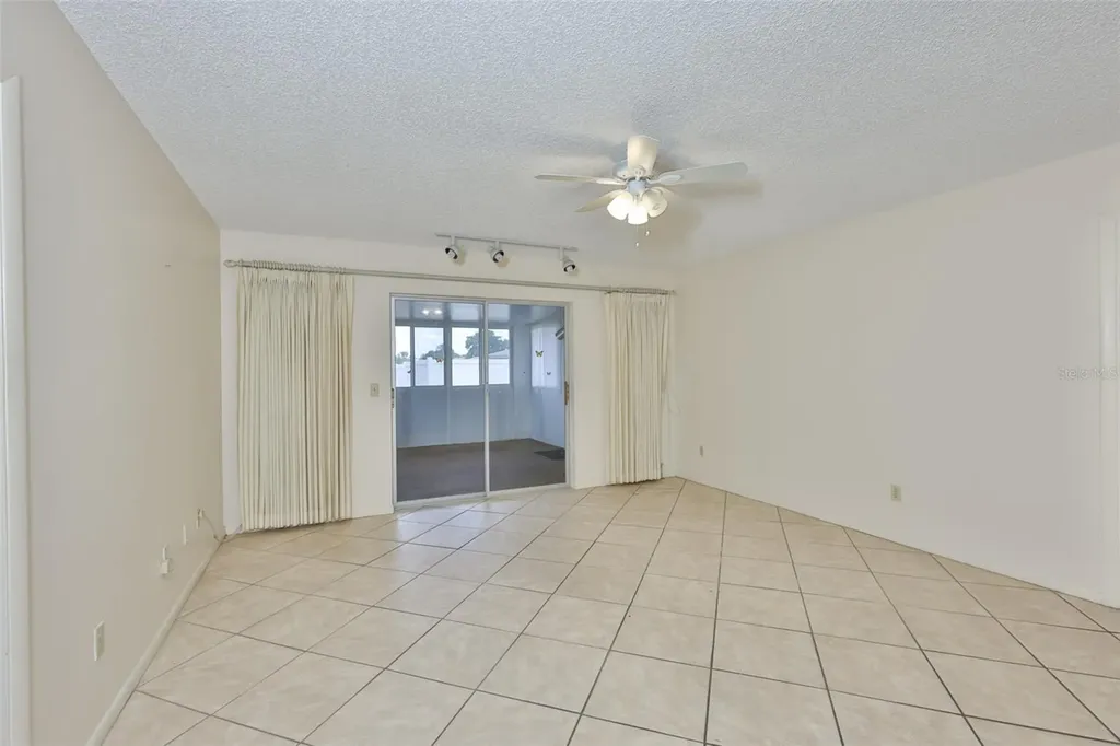 603 La Jolla Avenue Sun City Center FL 33573