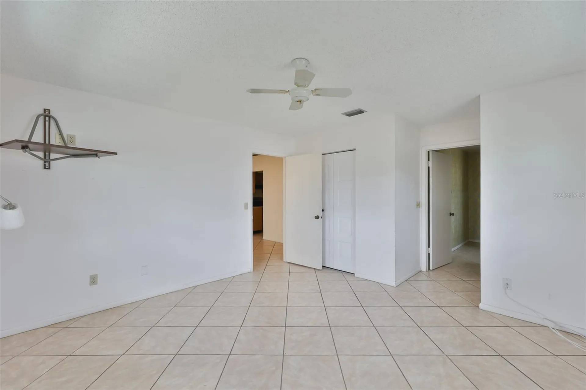 603 La Jolla Avenue Sun City Center FL 33573