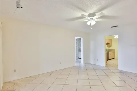603 La Jolla Avenue Sun City Center FL 33573