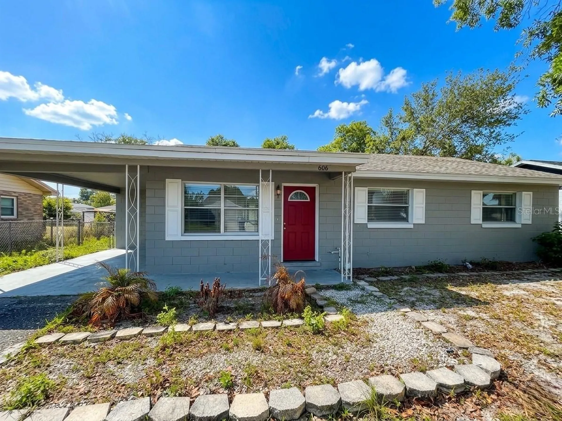 606 Holt Circle Winter Haven FL 33880
