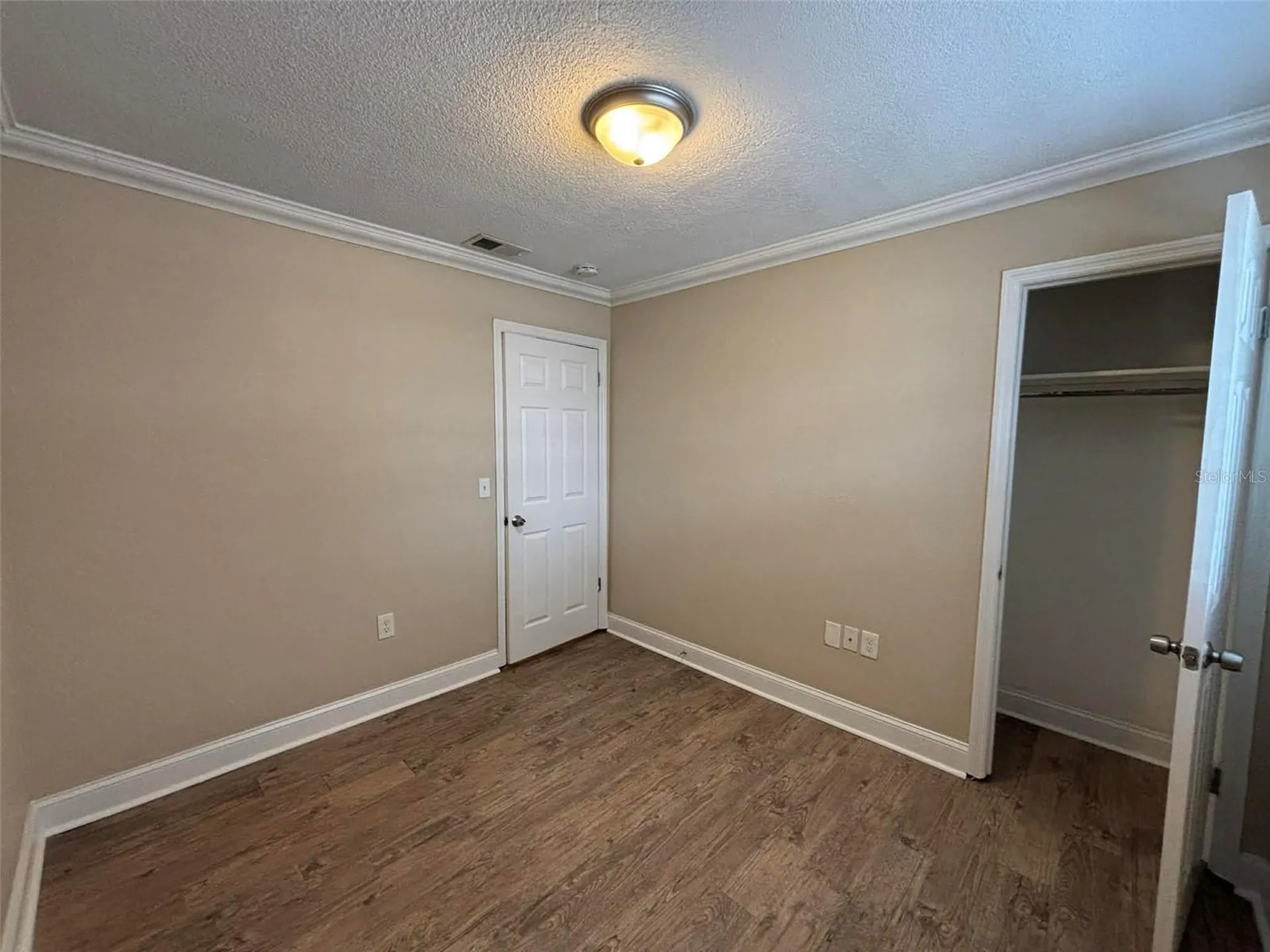 606 Holt Circle Winter Haven FL 33880
